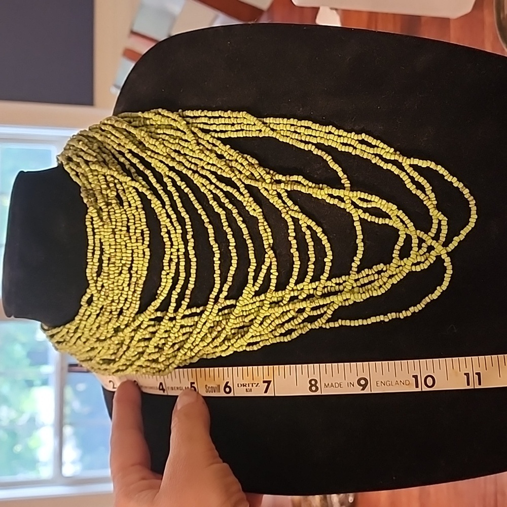 Ben Amun Vintage Rare Multi Strand Green Beaded Choker Bib Necklace - Picture 4 of 7